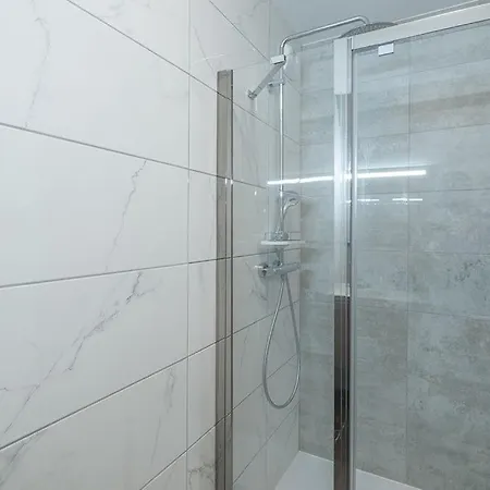 Chez Lydia - 104m2 D'espace Et De Confort Pour 6 Apartment