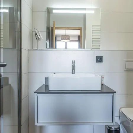 Chez Lydia - 104m2 D'espace Et De Confort Pour 6 Apartment Alpe d'Huez